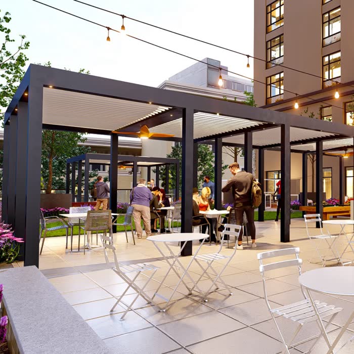 32 Oakland courtyard with people dining under pergola